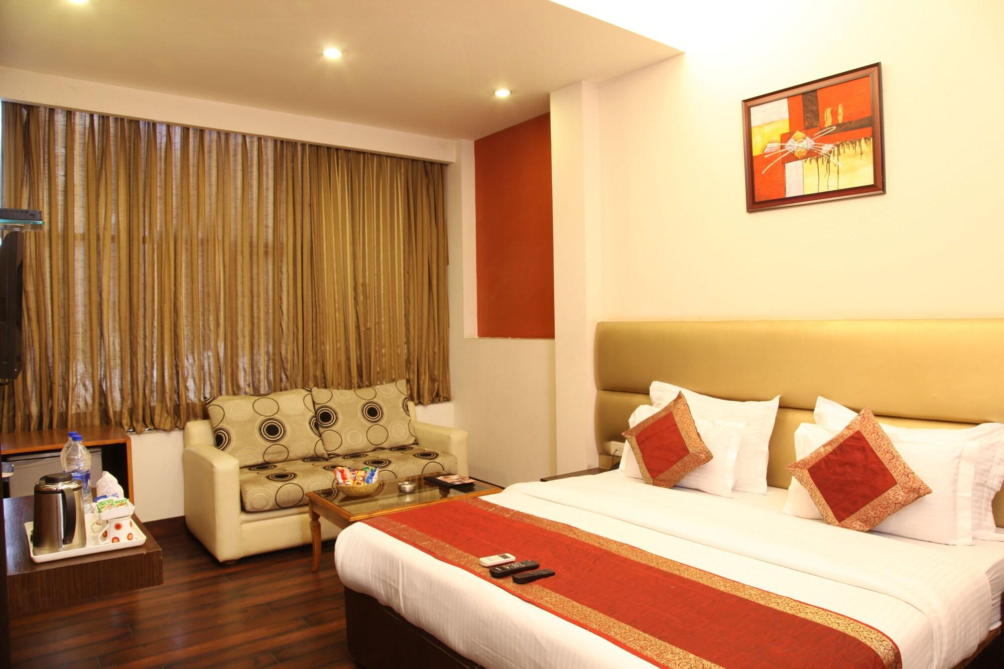 Rupam Hotel Delhi  Exteriör bild